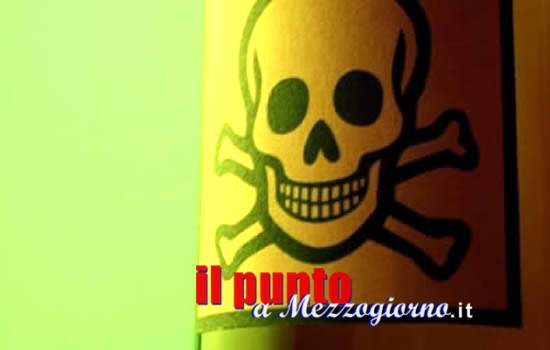 LA MOGLIE LAVORA TROPPO. E LUI L’AVVELENA