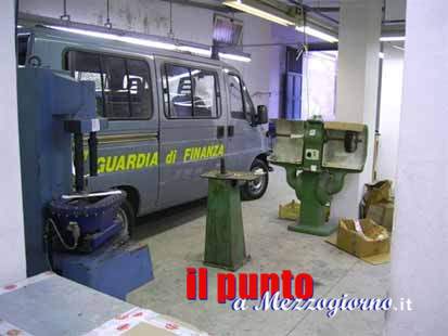 
Lotta alla contraffazione, le fiamme gialle sequestrano un opificio

