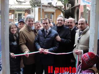 
Regionali 2010 / Abbruzzese inaugura il comitato elettorale di San Donato Valcomino
