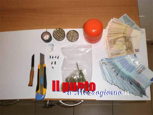 Spacciava  cocaina e marijuana, arrestato dai carabinieri