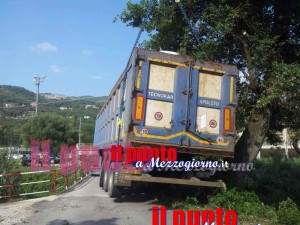 camion a rischio ribaltamento