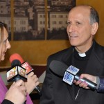 Vescovo ad Atina 007