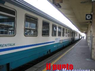 Maltempo, traffico ferroviario in tilt anche sulla linea Roma Cassino: ritardi fino ad un’ora e mezza