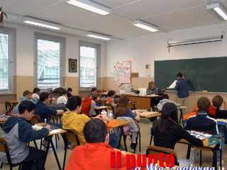 Scuola, Assunti in Italia 6.260 unitÃ  di personale Ata: 530 nel Lazio, solo 25 in provincia di Frosinone