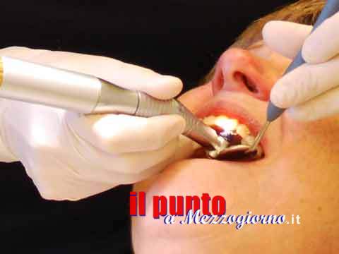 Falso dentista scoperto a Terracina, denunciato odontotecnico