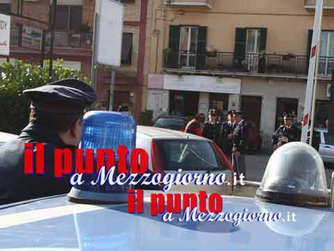 Cassino – Rapina un giovane minacciandolo con un coltello, arrestato dalla polizia