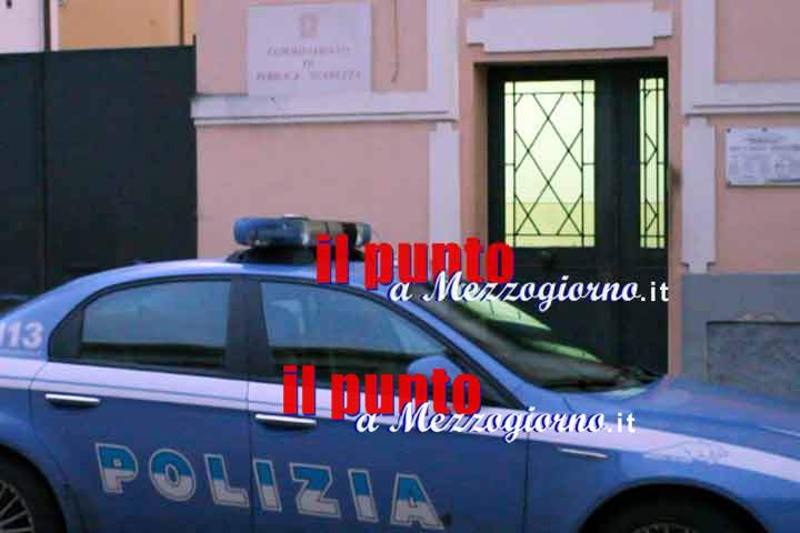 Si scagliano contro i poliziotti, quattro arrestati a Sora