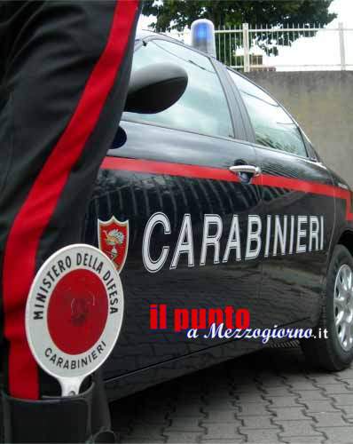 Vendeva su un sito web ricambi per auto, ma non arrivavano agli acquirenti. 48enne campano denunciato dai carabinieri