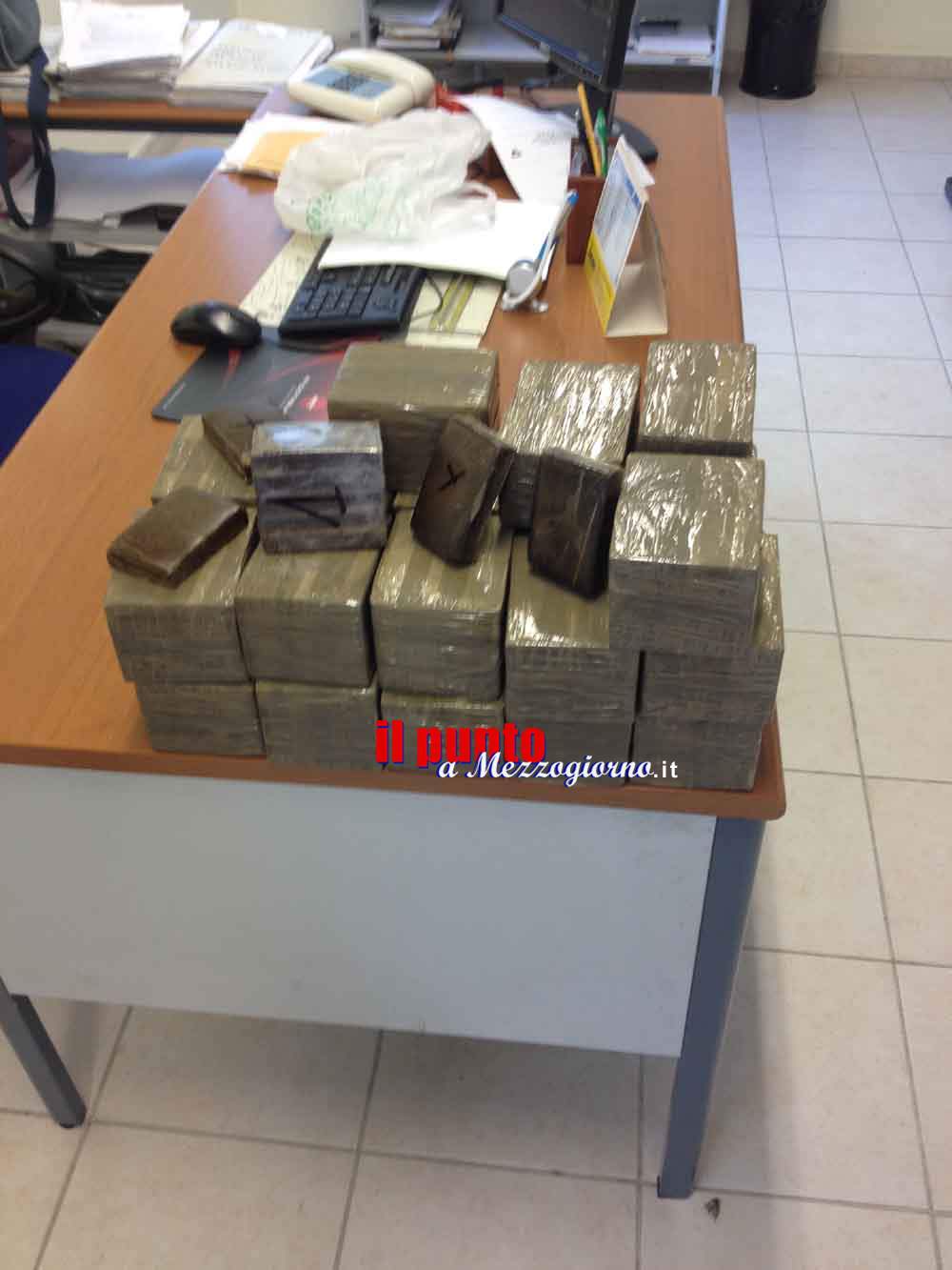 Sequestrati a Latina 103 chili di hashish