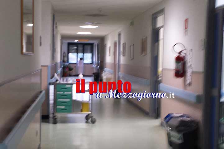 “Mano lunga” in ospedale a Cassino, addetta pulizie denunciata per furto aggravato
