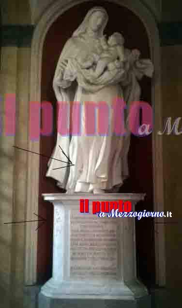 Imbrattata preziosa statua all’interno della Basilica di Santa Sabina. Tra 20 giorni arriva il Papa