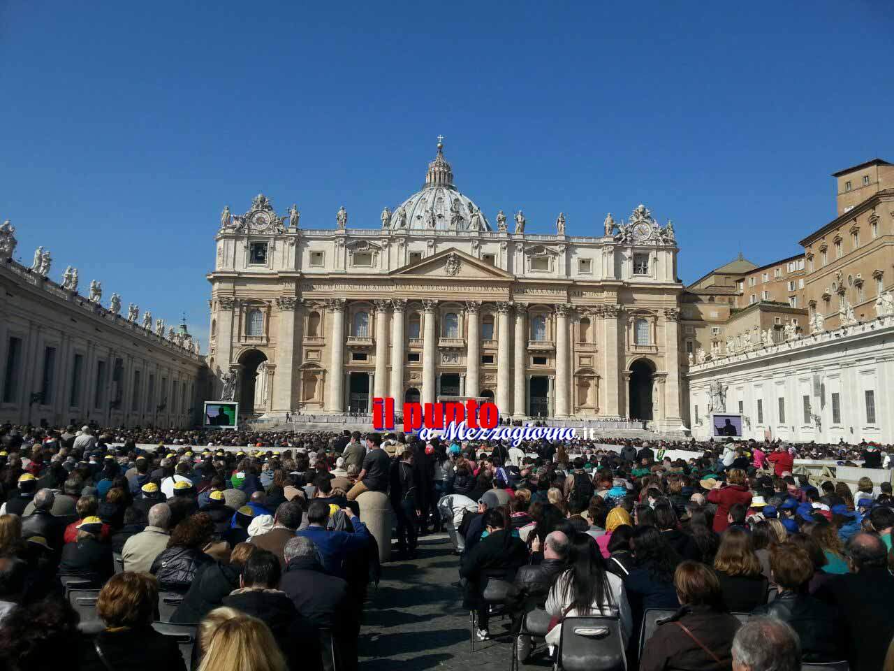 Papa Francesco ha benedetto la fiaccola