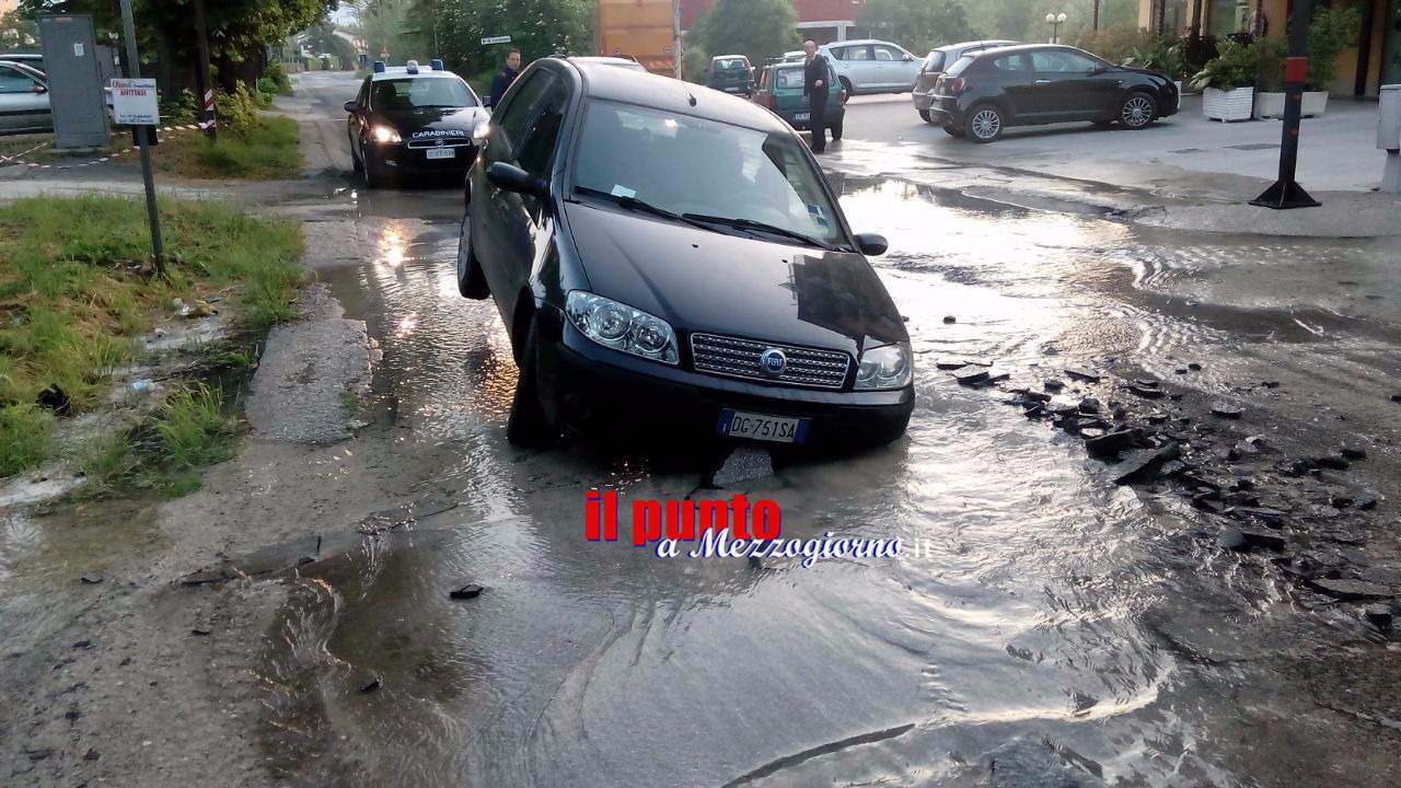 Improvvise voragini sulle strade a Cassino, il fenomeno si ripete Improvvise voragini sulle strade a Cassino, il fenomeno si ripete