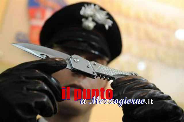 Minaccia i genitori con un coltello, 20enne fermato e disarmato dai Carabinieri ad Isernia