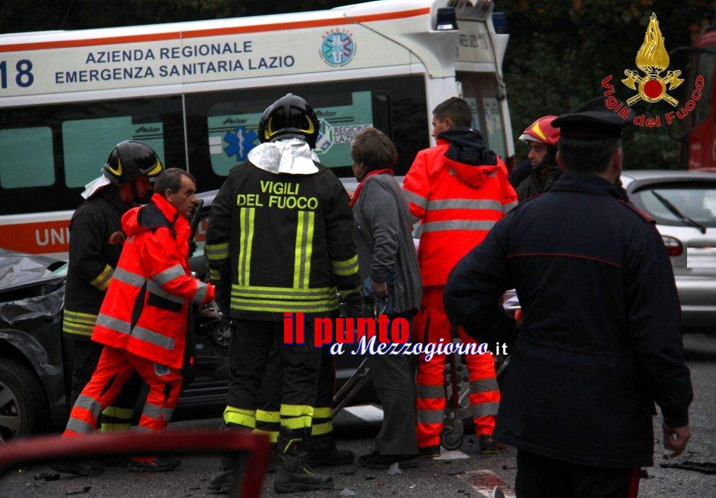 Incidente stradale a Cassino. Uomo muore in schianto contro cabina Enel