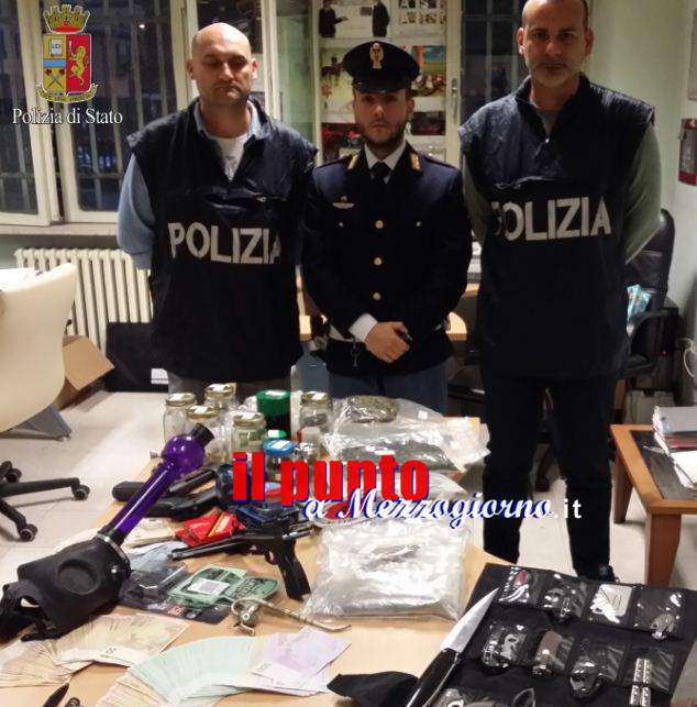 Droga protetta da pitoni e iguana, arrestato 28enne a Roma