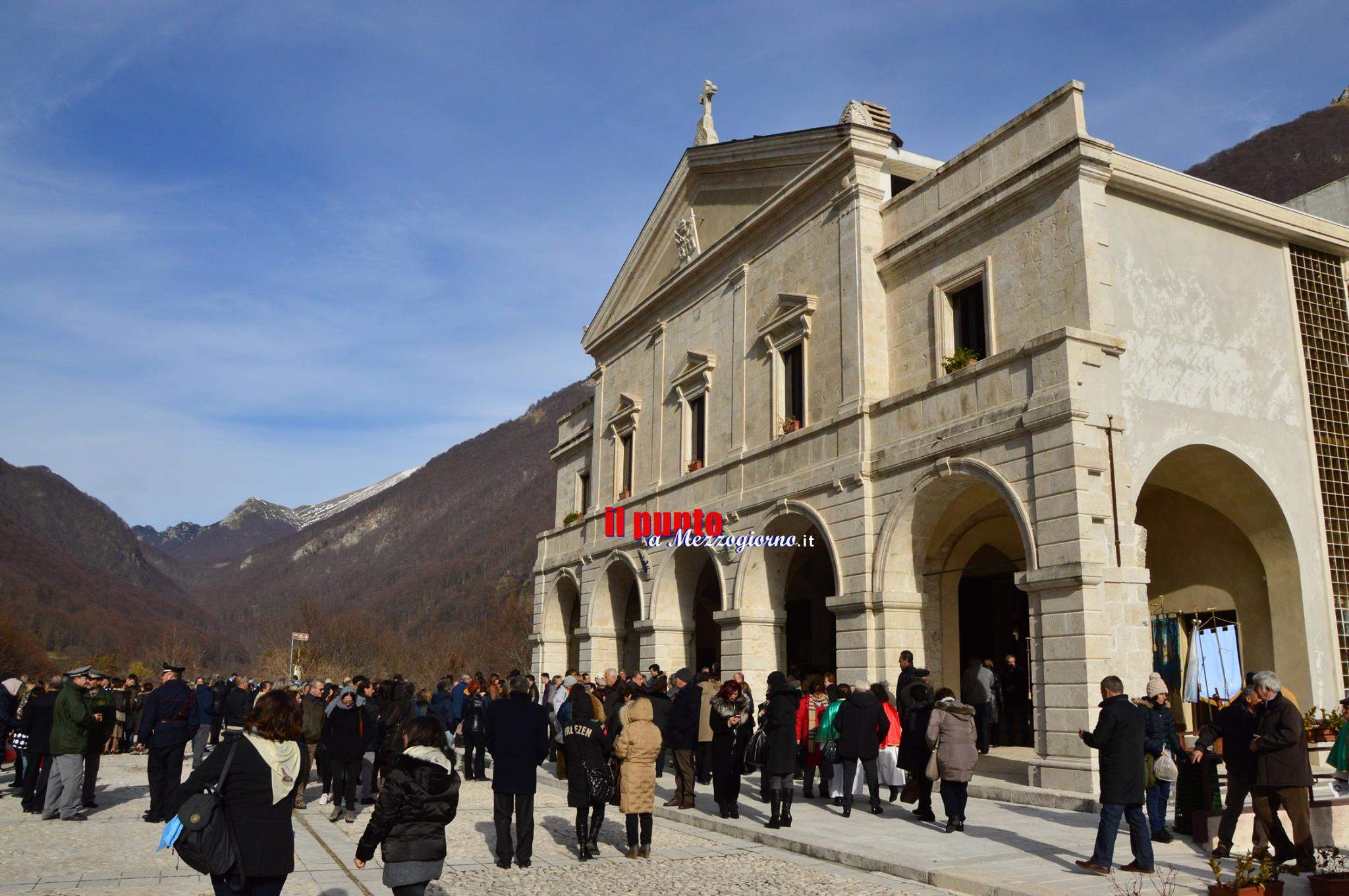 Madonna di Canneto: le compagnie di pellegrini a piedi verso la meravigliosa Valle