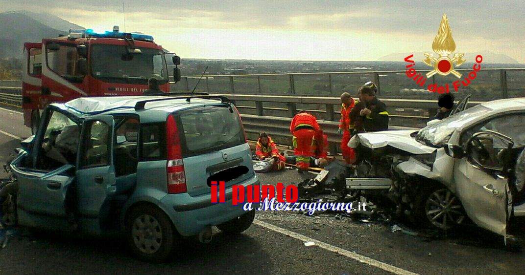 Incidente stradale frontale a Sonnino, gravi due automobilisti. Uomo elitrasportato a Roma