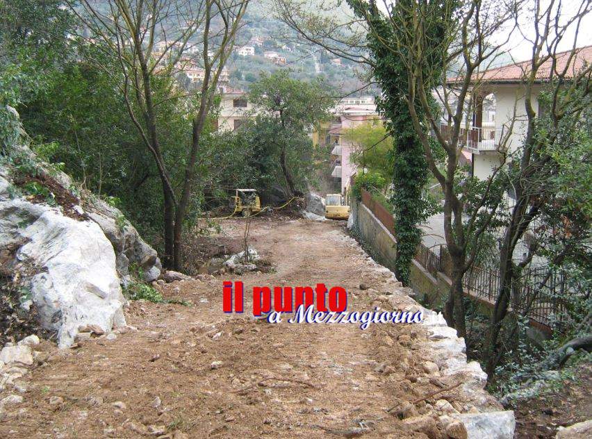 Strada abusiva sequestrata ad Itri dalla Forestale Strada abusiva sequestrata ad Itri dalla Forestale