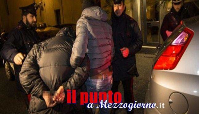 Rapinato mentre preleva al bancomat, i carabinieri arrestano un 41enne