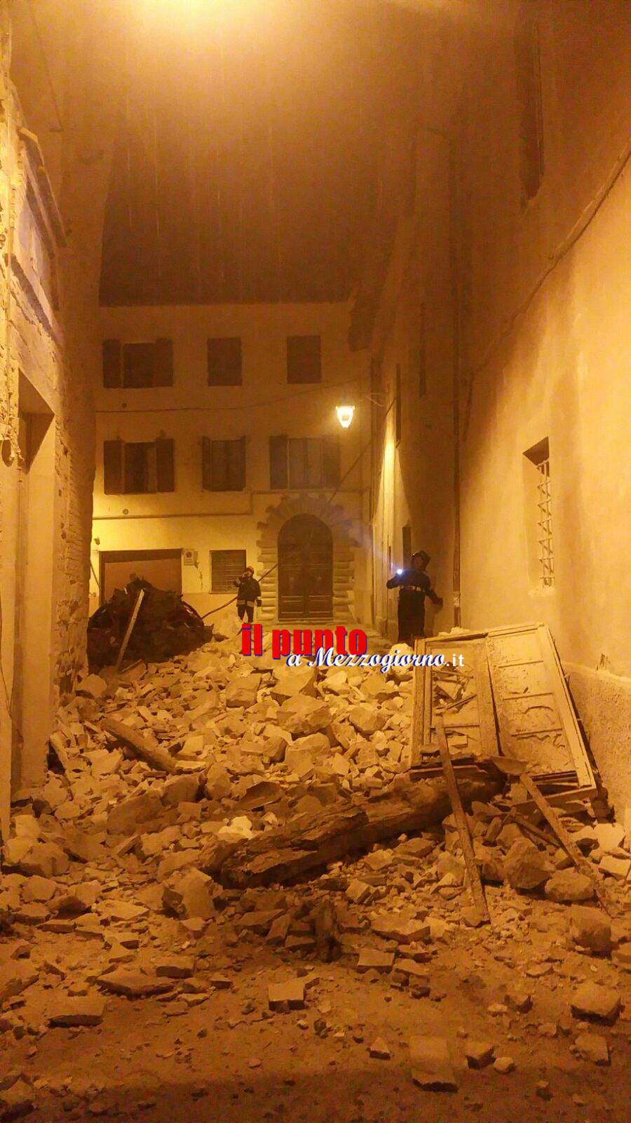 Terremoto centro Italia, la situazione alle 9.30 Terremoto centro Italia, la situazione alle 9.30