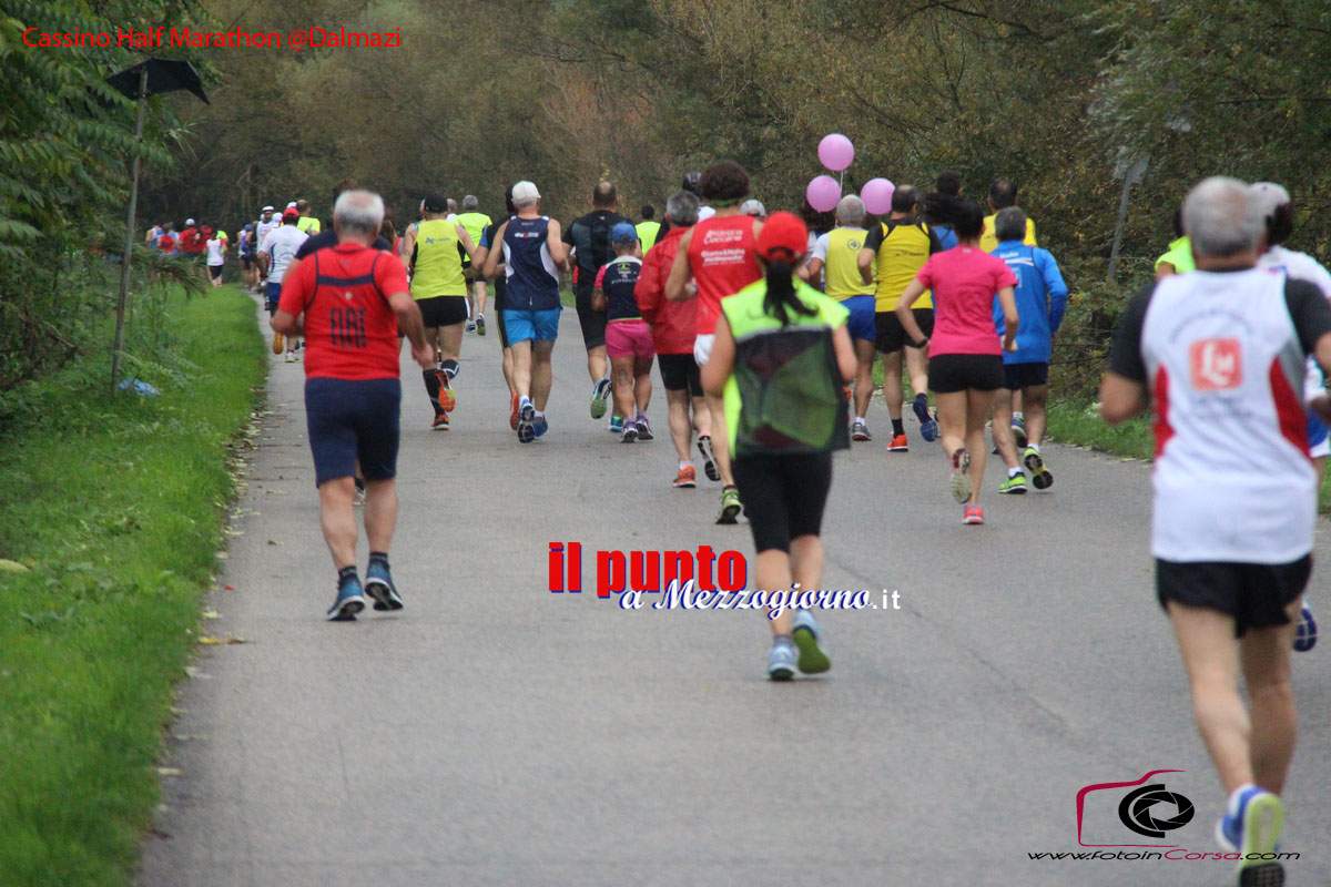 Furto di zaini ai partecipanti alla mezza maratona Roma-Ostia