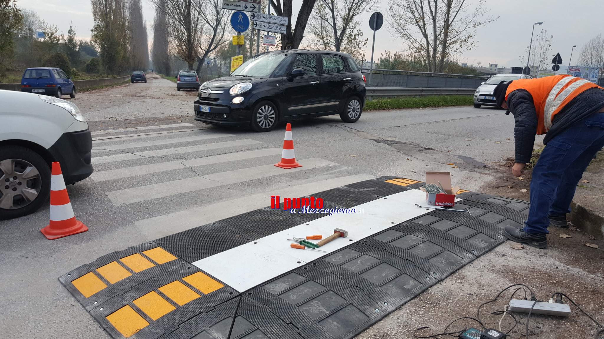 Un dissuasore di velocitÃ  in prossimitÃ  della pista ciclabile a San Pasquale