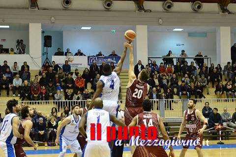 Basket A2: Ferentino torna alla vittoria, 73-62, contro Agropoli