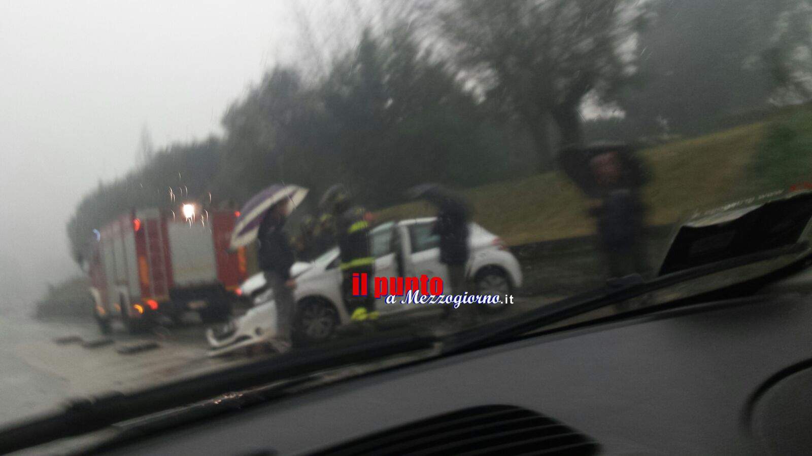 Incidente stradale a Cassino, la pioggia causa sinistro sulla strada per Sant’Angelo