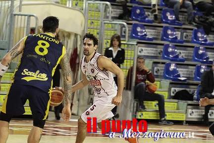 Basket A2: Ferentino torna alla vittoria contro Scafati