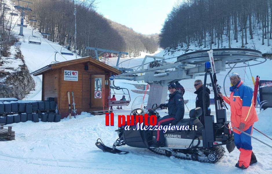 Anziano soccorso sulle piste da sci dai carabinieri