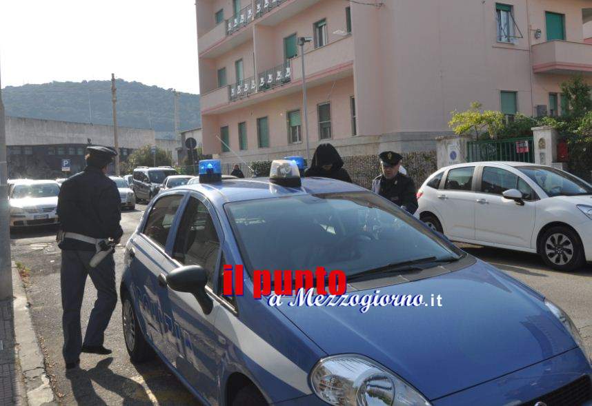 Picchia la moglie davanti alla figlia a Gaeta, arrestato 50enne