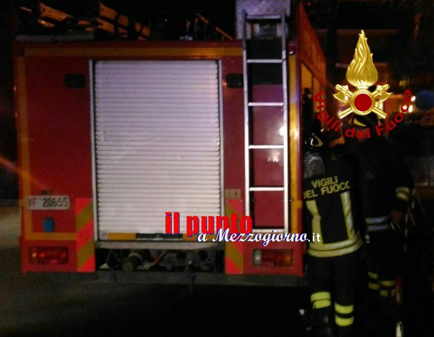 Viterbo, due furgoni distrutti da incendio: ipotesi dolo