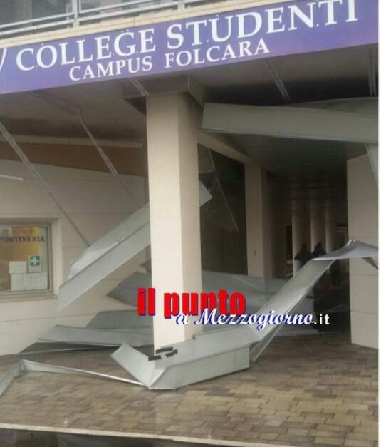 Campus universitario danneggiato dal temporale di sabato, crollata la controsoffittatura