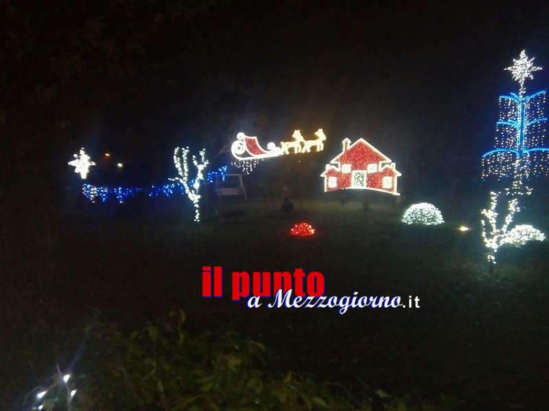 Natale in casa Comarco, l’incanto della festa piÃ¹ attesa dell’anno, fra luci e addobbi suggestivi