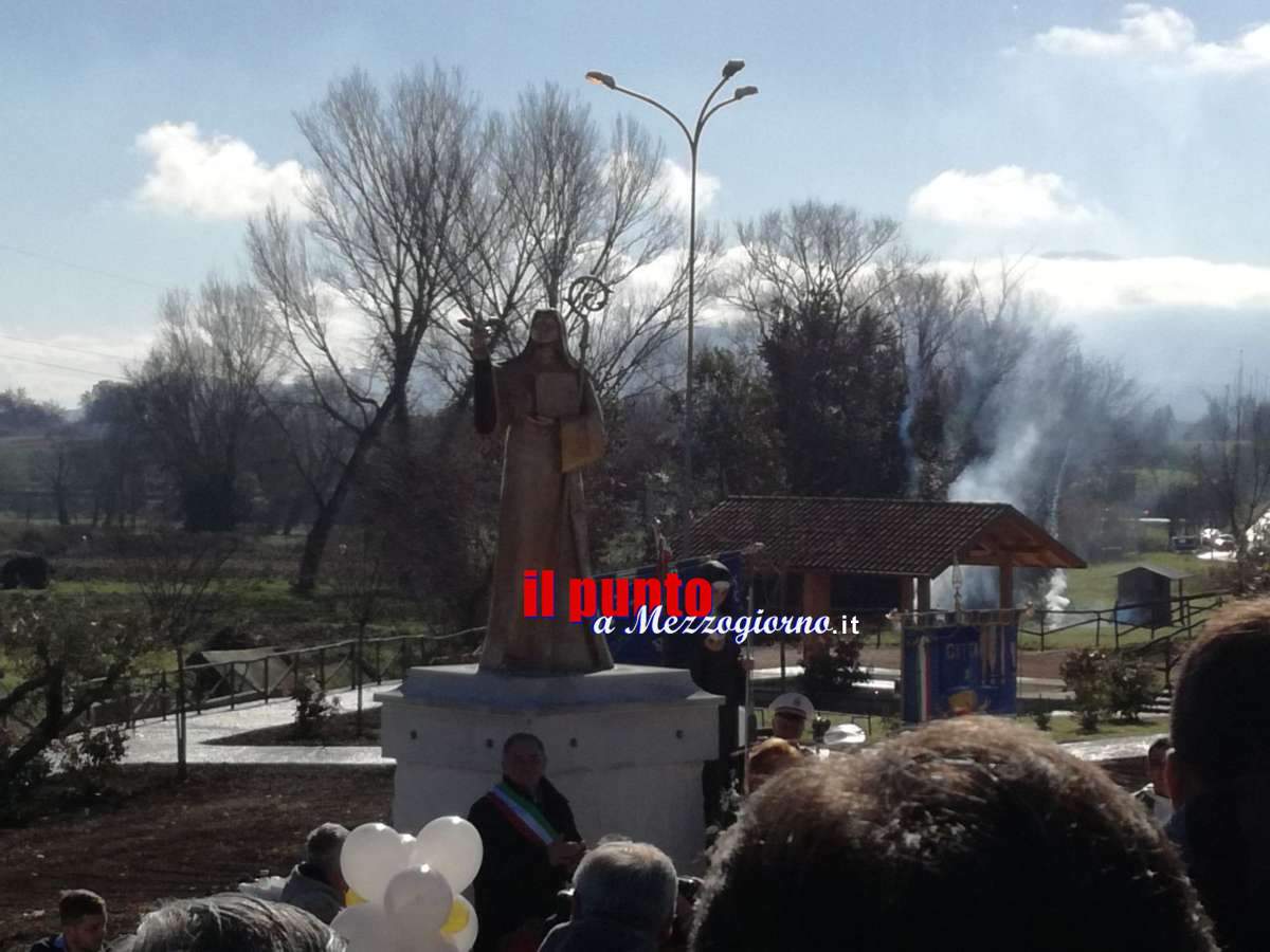 Presentata la Statua di Santa Scolastica a Piumarola. Tanta emozione e devozione