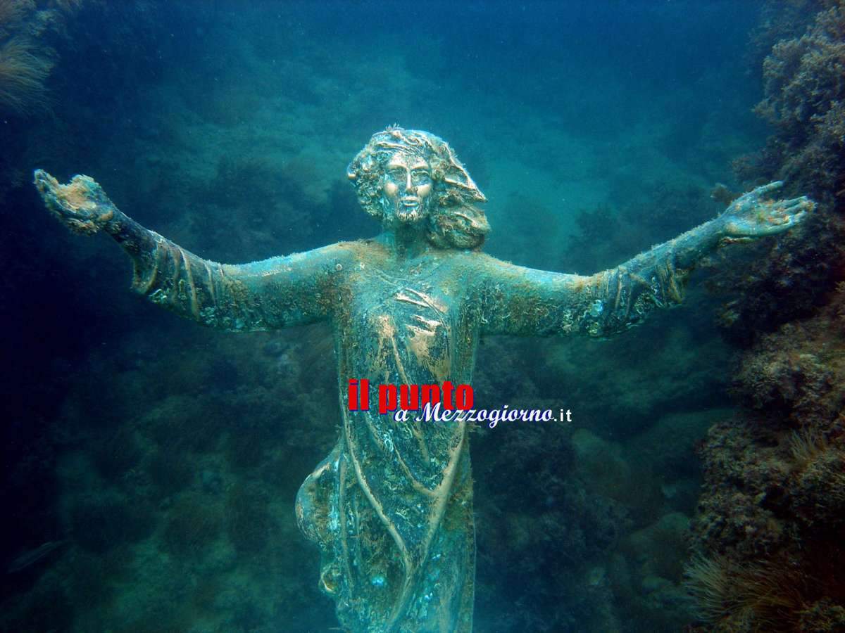 Rubata statua del Cristo degli Abissi a Rocca San Giovanni