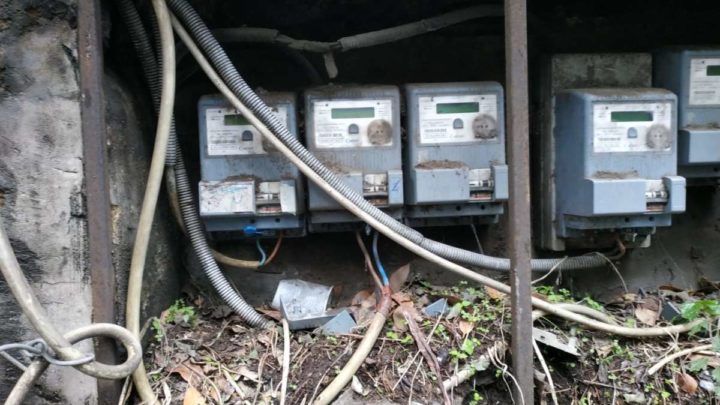 Furto di corrente per 52 mila euro a Latina, commerciante alimentava abusivamente casa e negozi