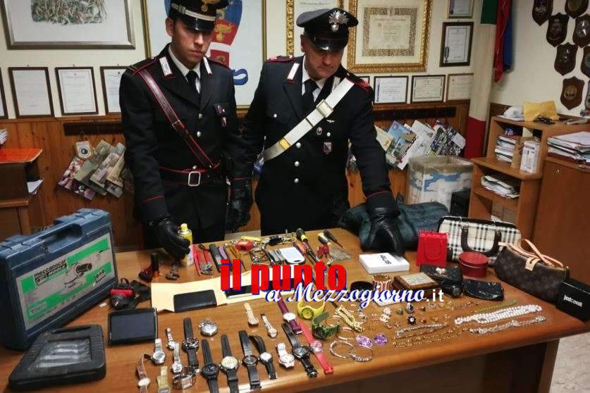 Furti in dieci appartamenti a Fondi, identificato e denunciato il ladro