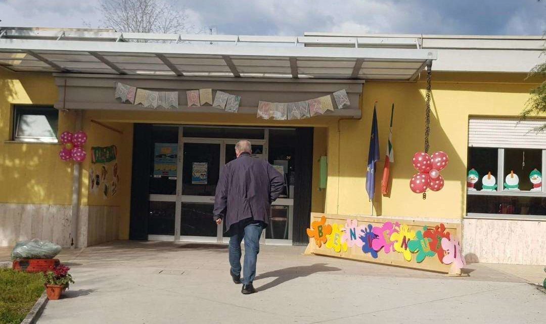 Maltrattamenti all’asilo di via Zamosch; gli investigatori ascoltano le famiglie e il personale