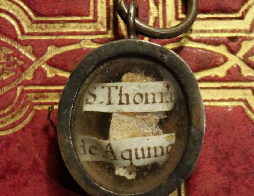 Reliquie di San Tommaso d’Aquino vendute su e-bay, commercio on line senza confini
