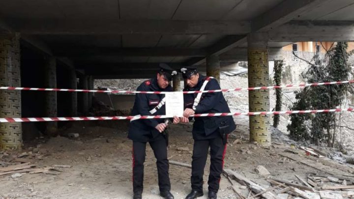 San Biagio Saracinisco, i carabinieri sequestrano il parcheggio multipiano
