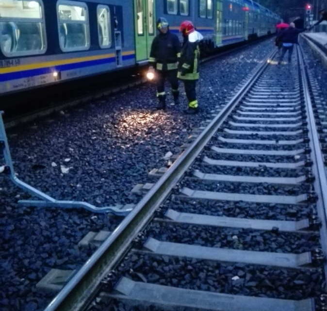 Maltempo, circolazione ferroviaria sospesa sulle linee Roma-Napoli via Formia e Roma-Nettuno