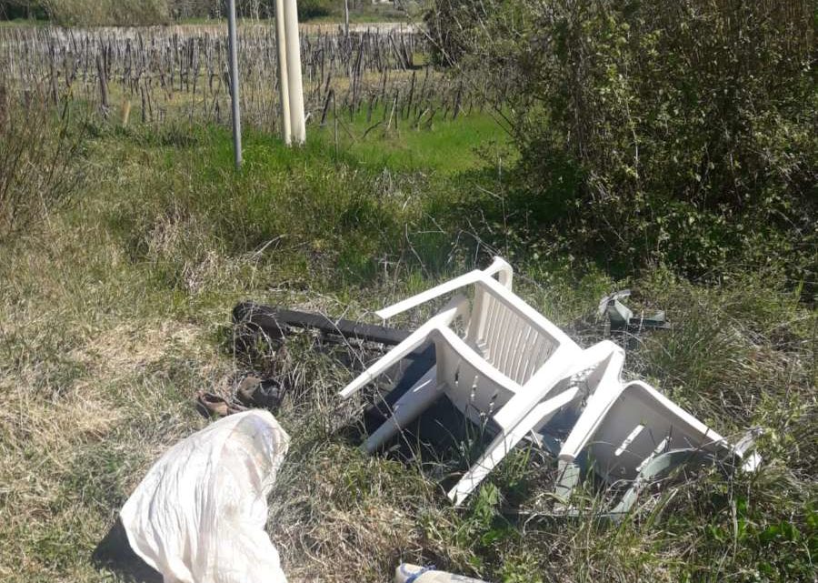Cervaro, la primavera fa “sbocciare” le minidiscariche Cervaro, la primavera fa “sbocciare” le minidiscariche