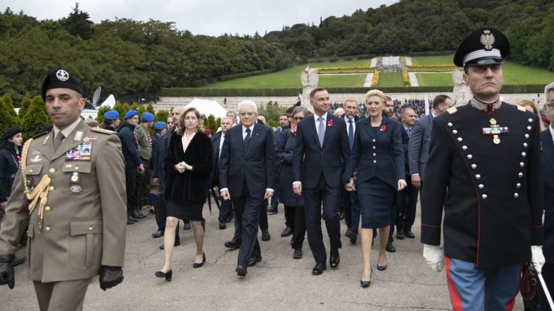 Montecassino; Mattarella: “Tutti i luoghi nei quali si è combattuto per la libertà, memoria e riferimento presente e futuro per la pace”