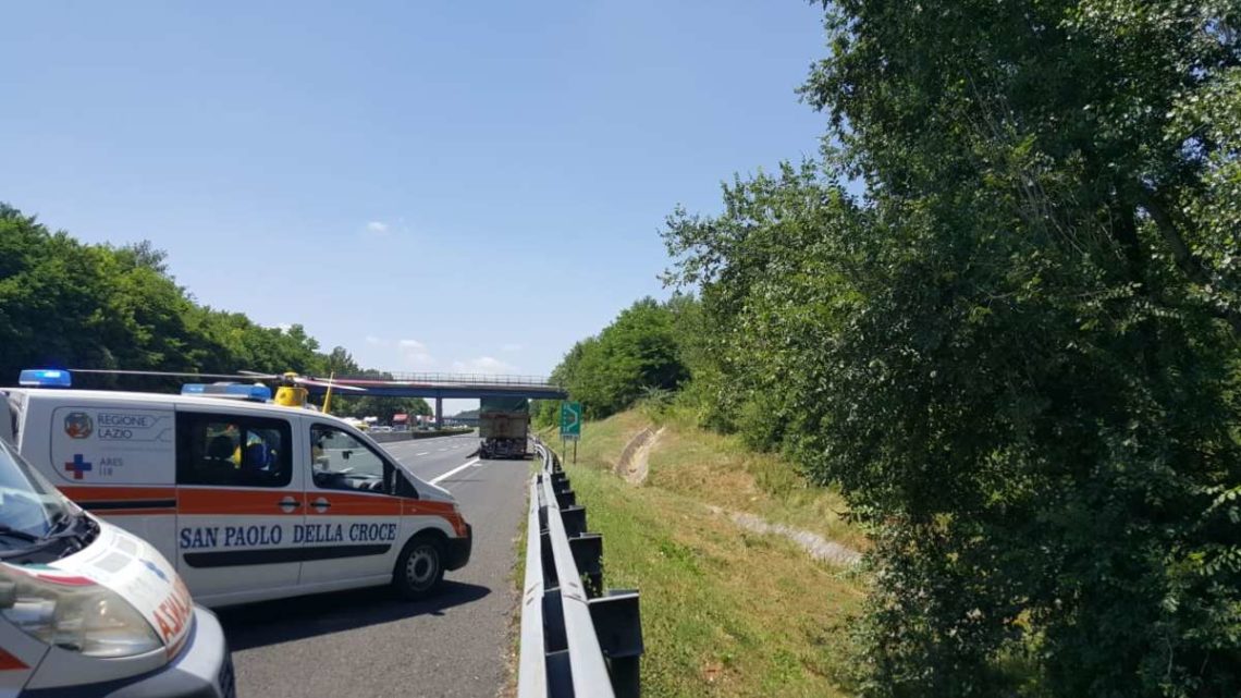 Incidente in autostrada tra Cassino e Pontecorvo. Un ferito grave