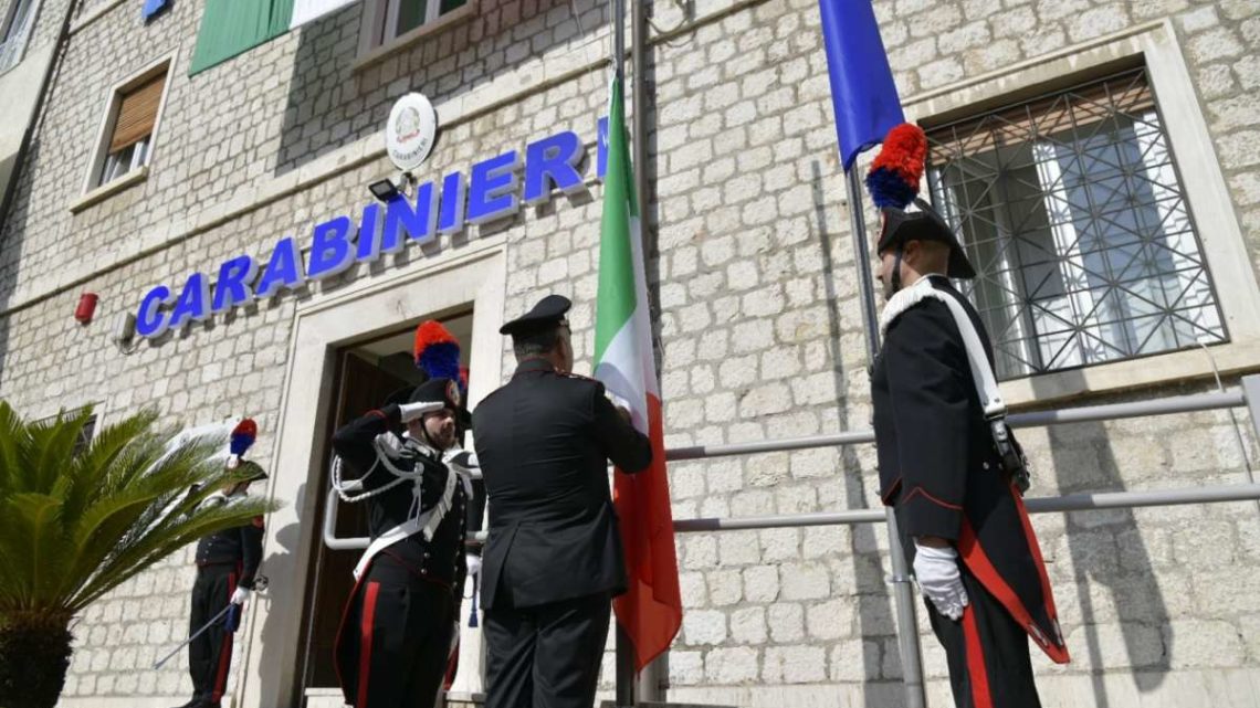 Il Generale Nistri inaugura la nuova sede della Compagnia Carabinieri di Cassino, taglia il nastro la vedova del capitano Grimaldi