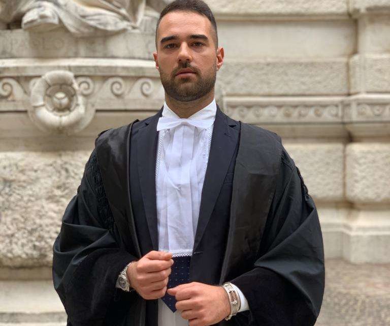 Manuel Varesi di Lanuvio, a 25 anni è l’avvocato più giovane d’Italia Manuel Varesi di Lanuvio, a 25 anni è l’avvocato più giovane d’Italia