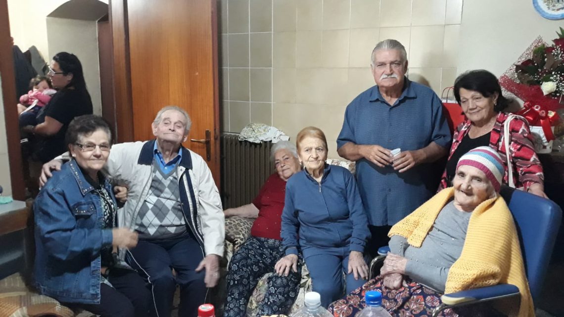 Allattò le gemelle Rossellini, la balia Matilde di Veroli compie 100 anni: prego per rivederle Allattò le gemelle Rossellini, la balia Matilde di Veroli compie 100 anni: prego per rivederle