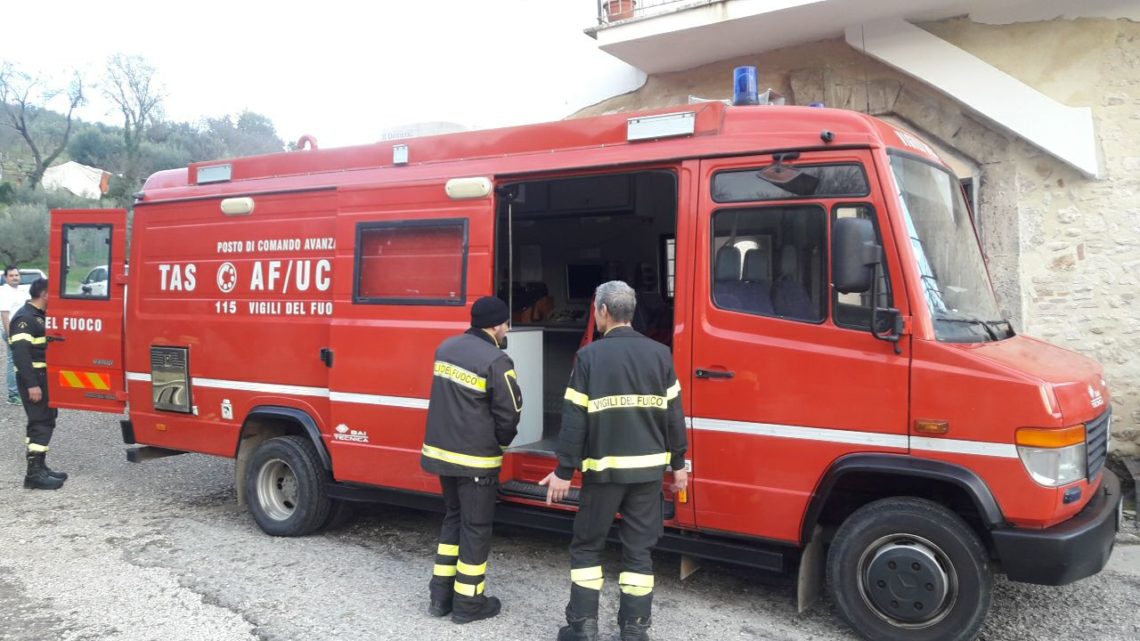 Mamma e figlia trovate morte in casa a Labico. Poco dopo trovano  anche il corpo del padre